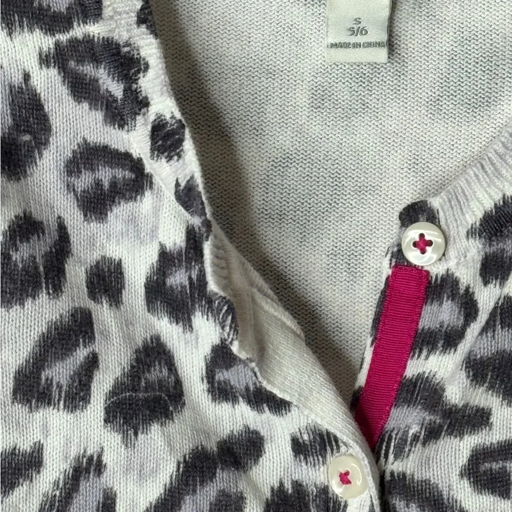 Children’s Place Gray Leopard Cardi. Great Condition. Size Small. 5/6